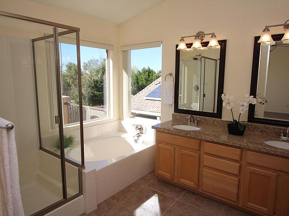 5th image of 20268 N 70th Dr