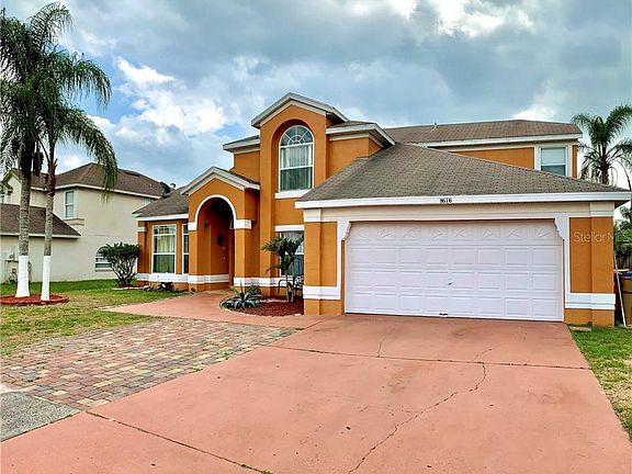 3rd image of 8616 Primrose Dr