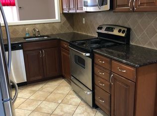 1902 N Veitch St, Arlington, VA 22201