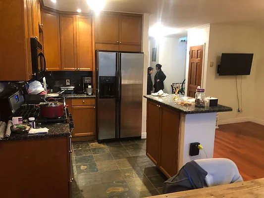 Rented by Papp Realty | media 18