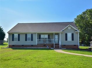 203 Cattail Ct, Greensboro, NC 27455