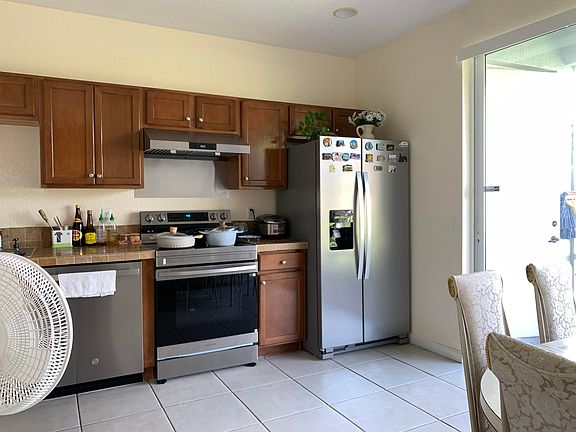5th image of 2304 Center Stone Ln