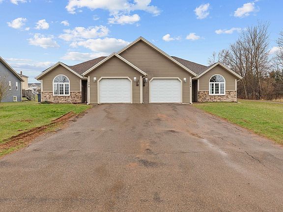 3rd image of 106 Heron Dr