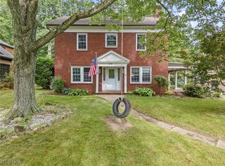 241 N College St, Newcomerstown, OH 43832