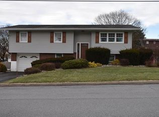 2441 Firmstone St, Easton, PA 18042