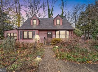 301 Reillywood Ave, Haddonfield, NJ 08033