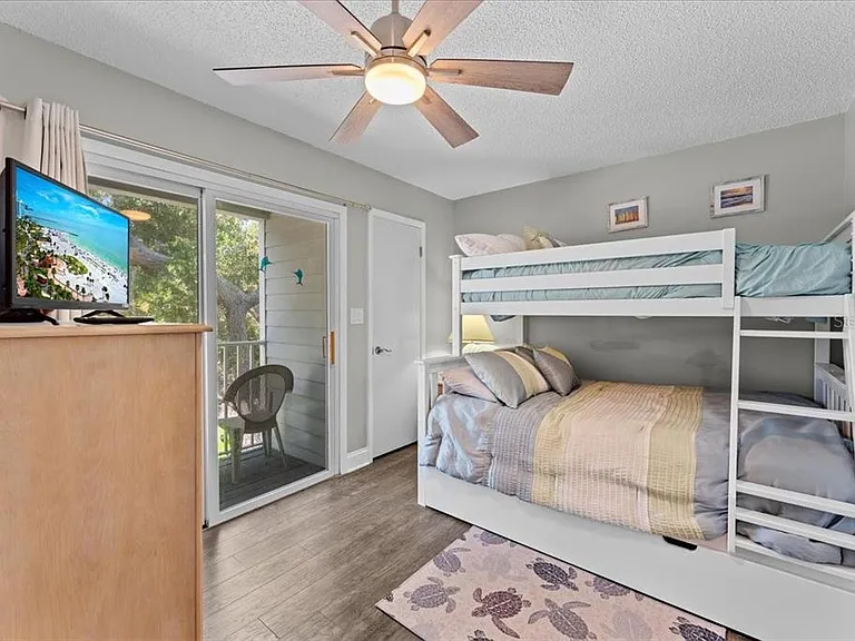 112 Gulf Blvd #A — Photo 17