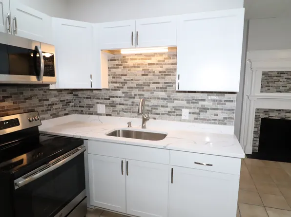 178 High St #202, Clinton, MA 01510