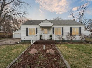 1338 Cutler St, Burton, MI
