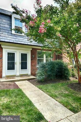 1st image of 2700 16th St S APT 671