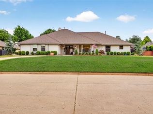 3116 Lamp Post Ln, Oklahoma City, OK 73120