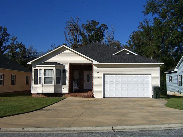 1st image of 102 Artzi Dr