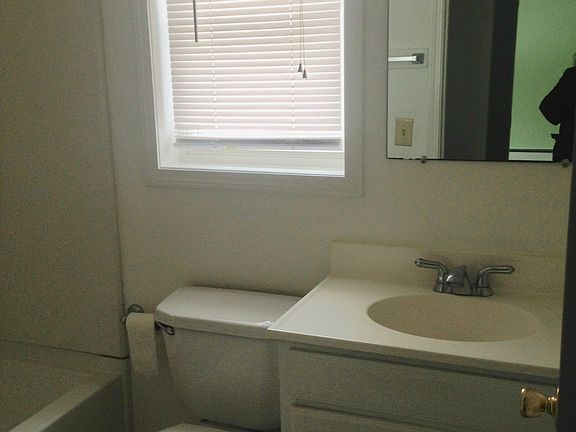 4th image of 6 Church St #2
