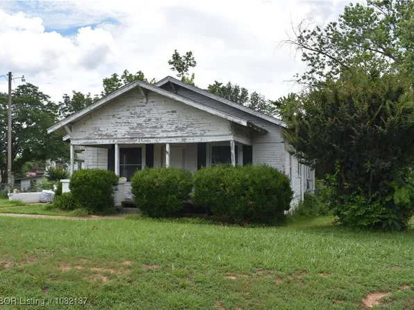 129 W Priddy St, Magazine, AR 72943