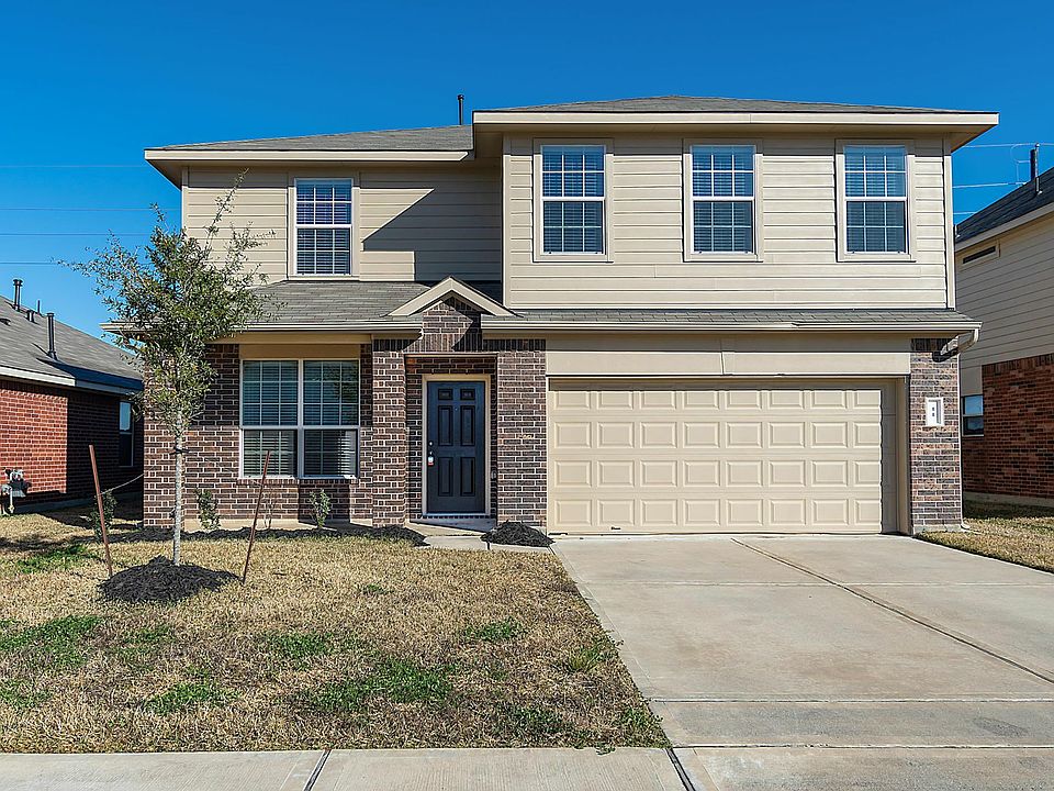 1st image of 11 Laguna Bend Dr