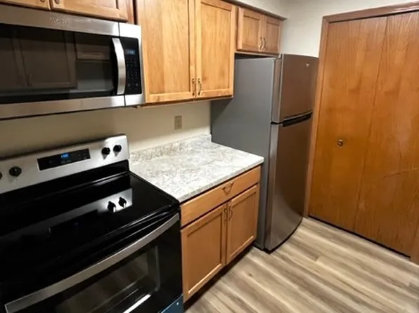 2411 Tawhee Dr, Madison, WI