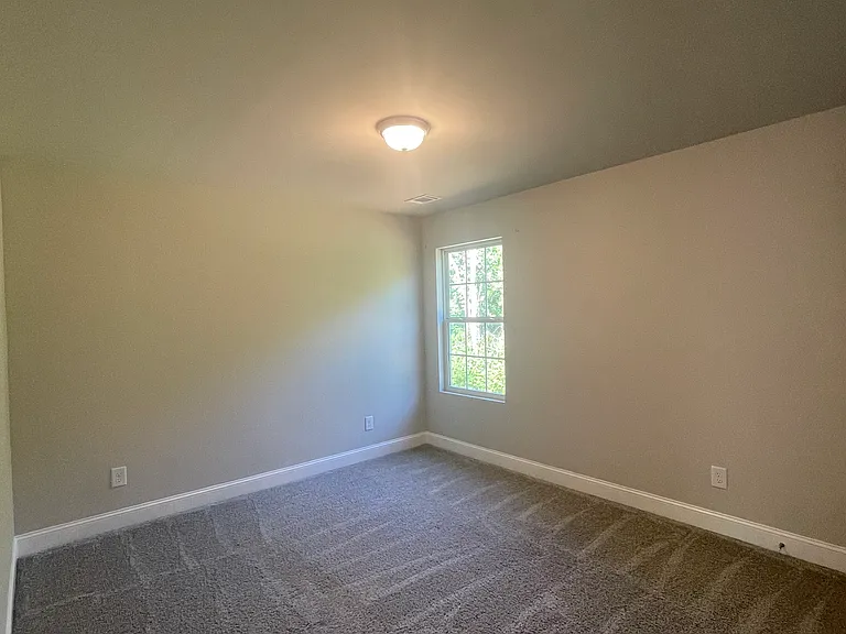 410 Katie Ln — Photo 23