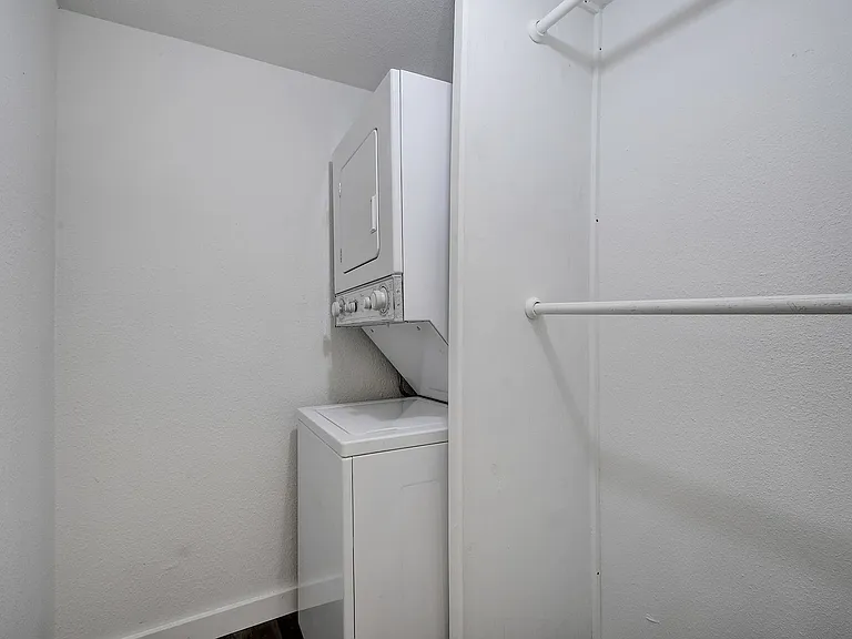 4111 Avenue A — Photo 14