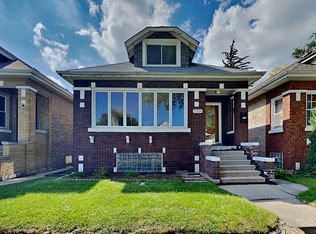 1526 Home Ave, Berwyn, IL 60402