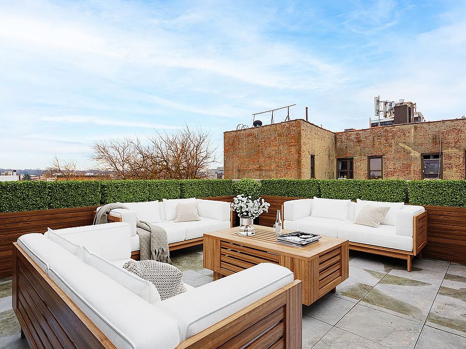 1st image of 1624 Jefferson Ave #2B