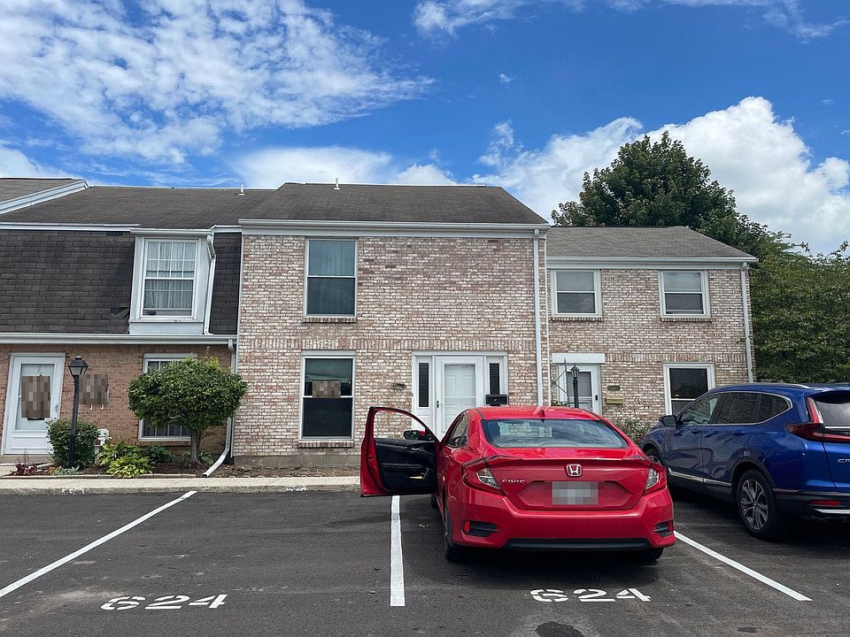 1st image of 624 Ramblewood Ct
