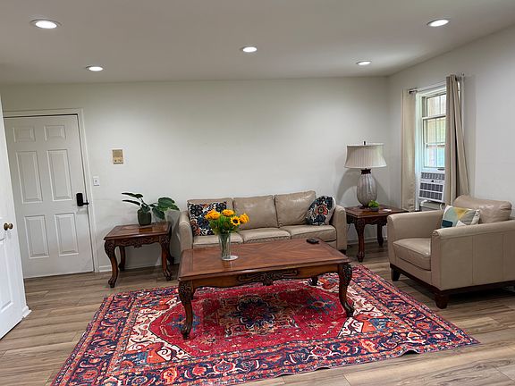 5th image of 2700 Tremainsville Rd #201
