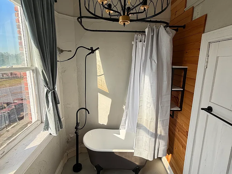 5202 Norway Rd #2 — Photo 3