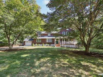 281 Park Ave, Allendale, NJ, 07401