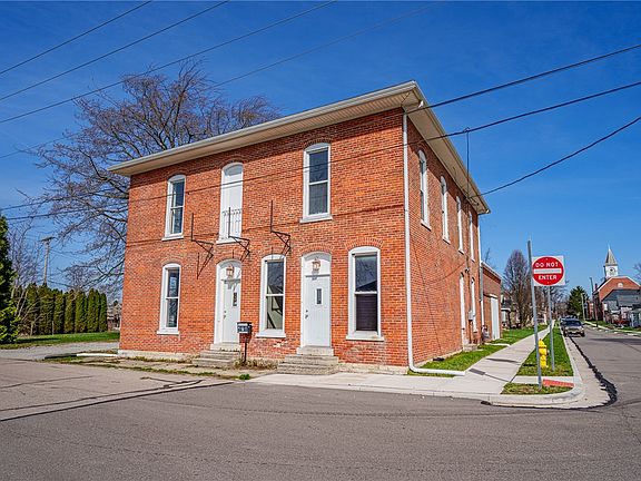3rd image of 6 Verity St