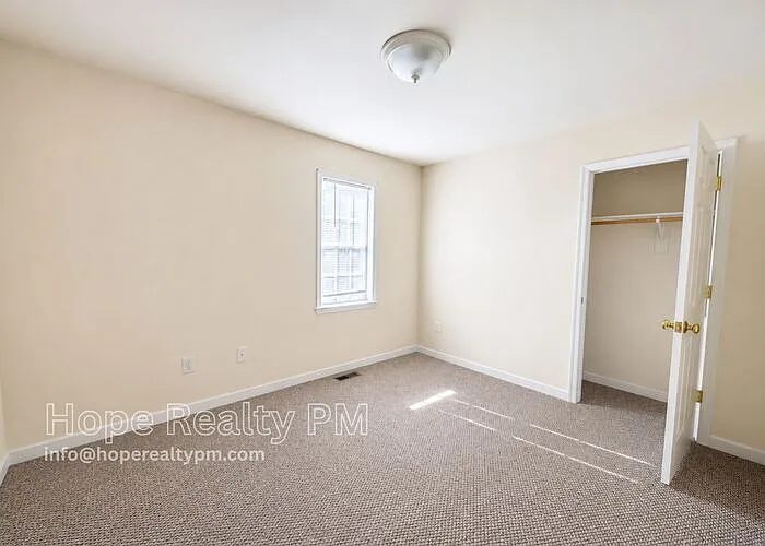 20308 Hickory Branch Dr — Photo 9