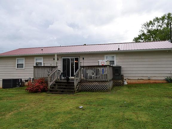5th image of 206 Shenandoah Dr