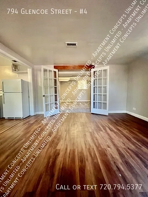794 Glencoe — Photo 3