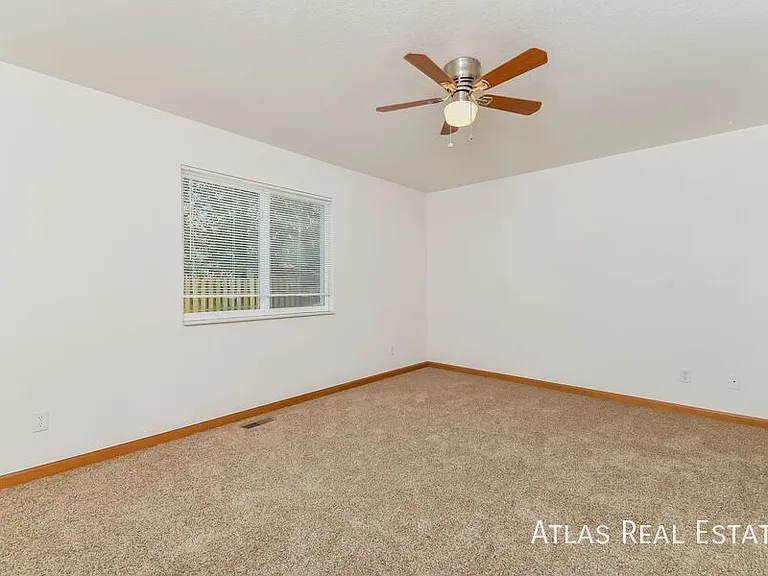 5187 Fennel Dr — Photo 8