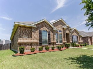1547 Illinois Ave, Lancaster, TX 75134