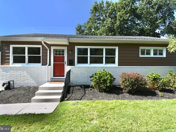 114 Overlook Ave, Willow Grove, PA 19090
