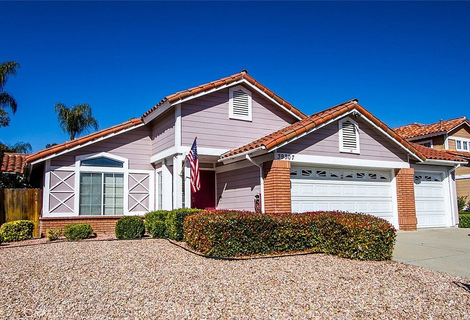 1st image of 39307 Camino Hermosa