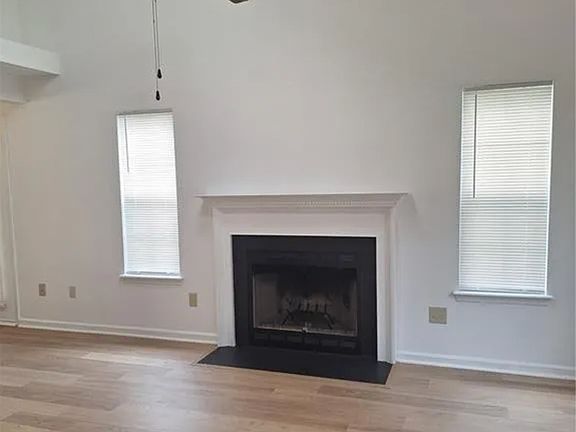 2nd image of 120 Raintree Way