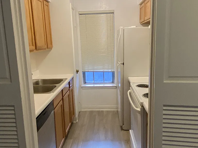 2301 E Fremont Ave #U9 — Photo 44