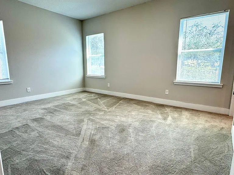 7825 Spectrum Dr — Photo 19