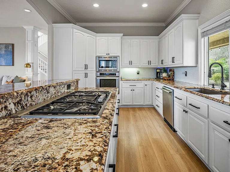 3180 Warren Ln — Photo 21