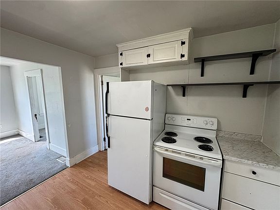 5th image of 1700 6th St