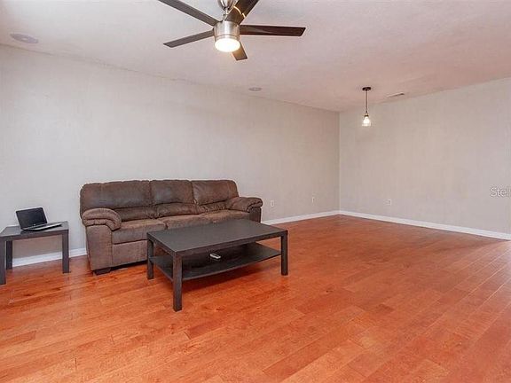 5th image of 3353 Cedar Springs Pl #144