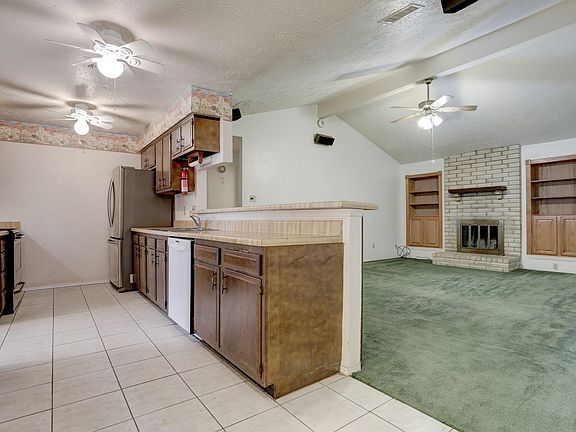 4th image of 219 Brookdale Dr