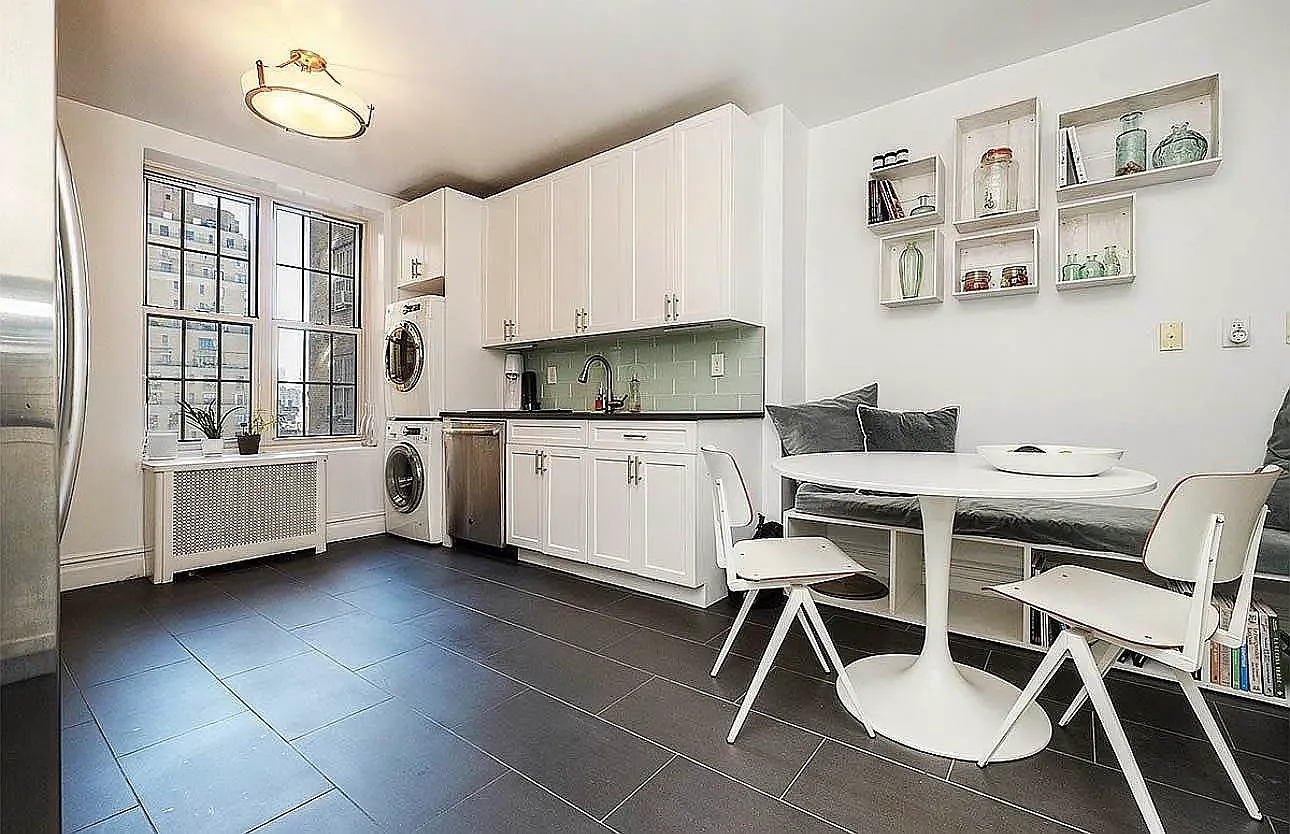 275 Central Park West — Photo 3