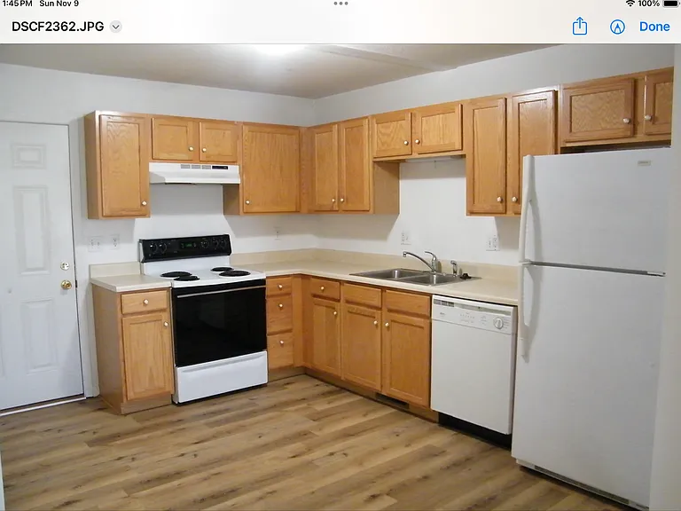 314 E Walnut St — Photo 6