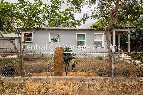 2124 Pacific St Photo 1