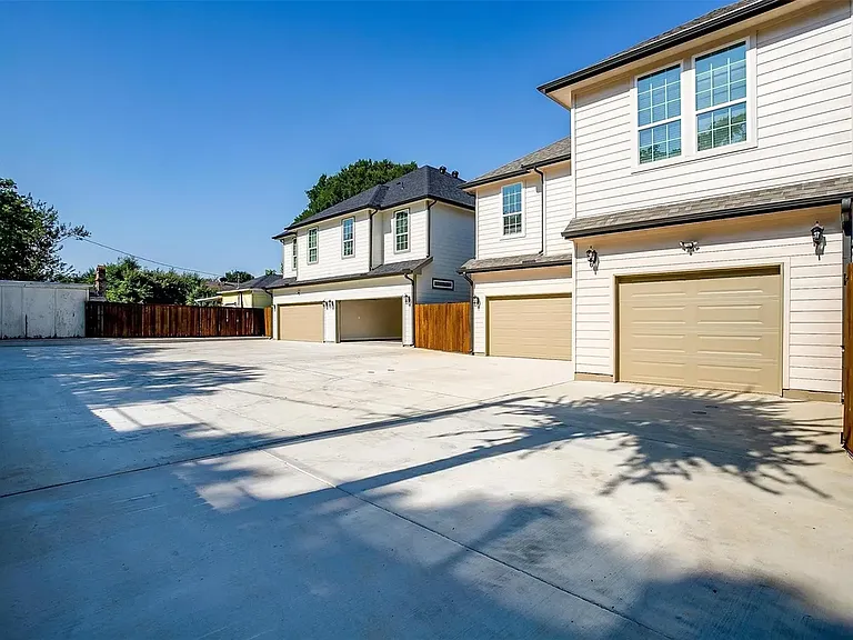 3303 Ryan Ave — Photo 23