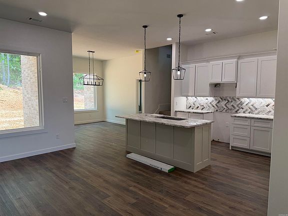 4th image of 2116 Sable Oaks