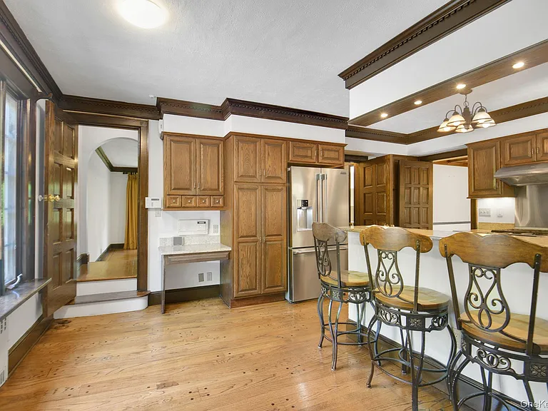 46 Fenimore Rd — Photo 8