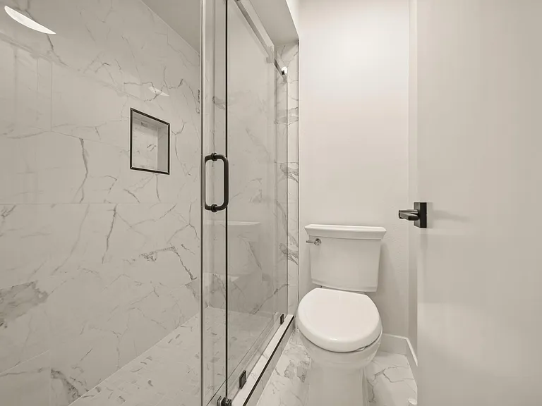 3010 Manila Ln — Photo 15